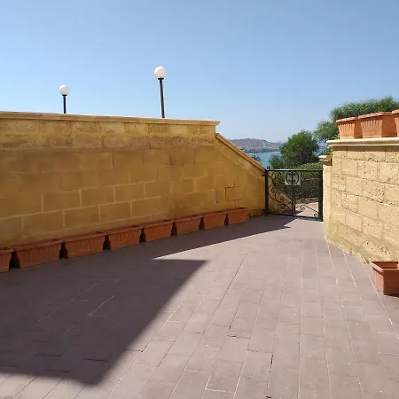 Belvedere Κρότωνας
